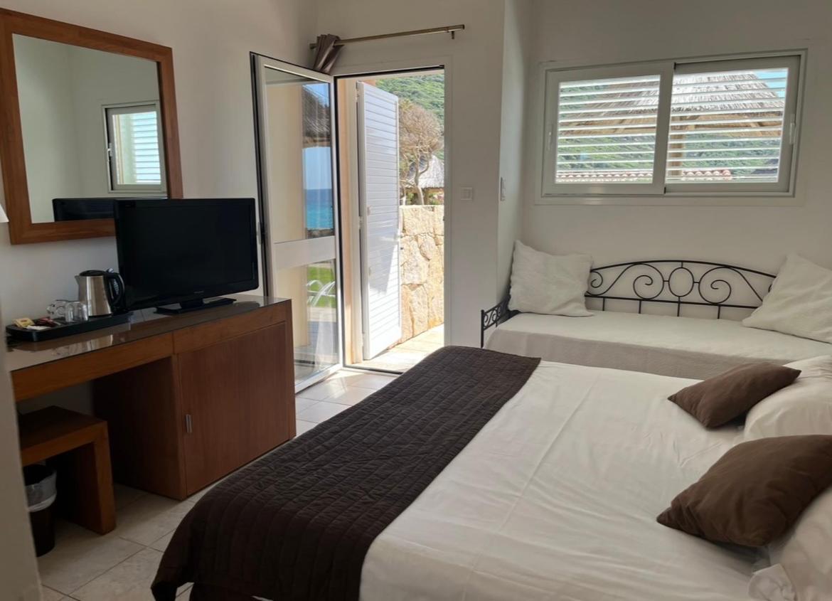 Hotel Lilium Maris Tizzano Luaran gambar