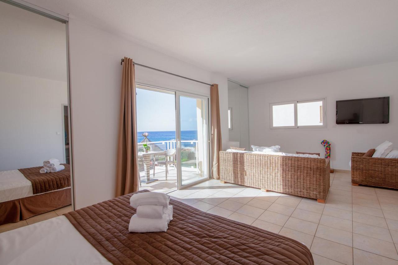 Hotel Lilium Maris Tizzano Luaran gambar
